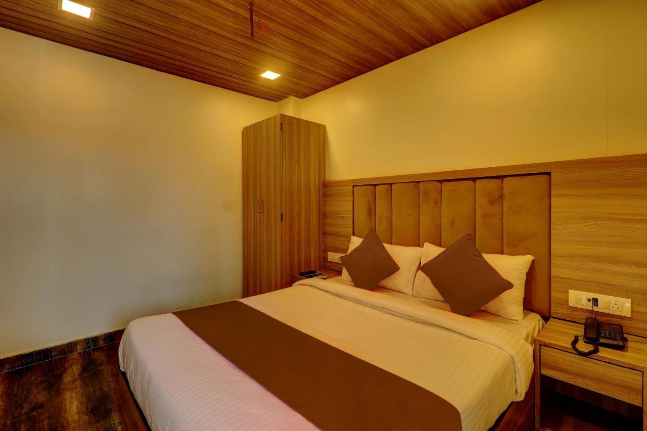Hotel Priceless Bombaim Exterior foto